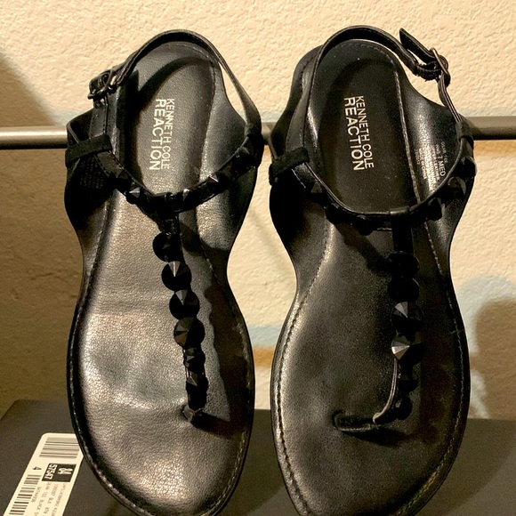 Black Kenneth Cole sandals size 7 - Picture 1 of 3